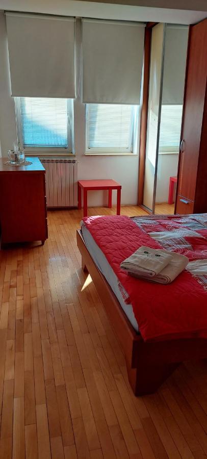 Apartamento Luxury Flat Skopie Exterior foto